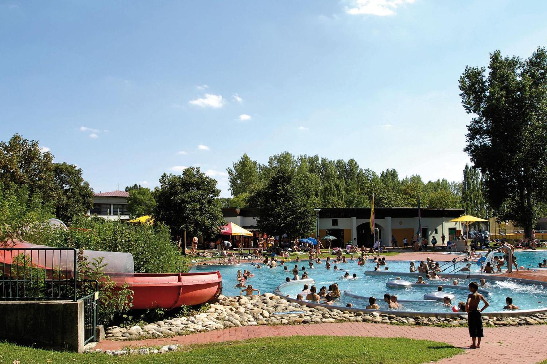 Birkenhof Gols - B & B - Wohlfuehl Hotel Mit Wochenend-Restaurant Bagian luar foto