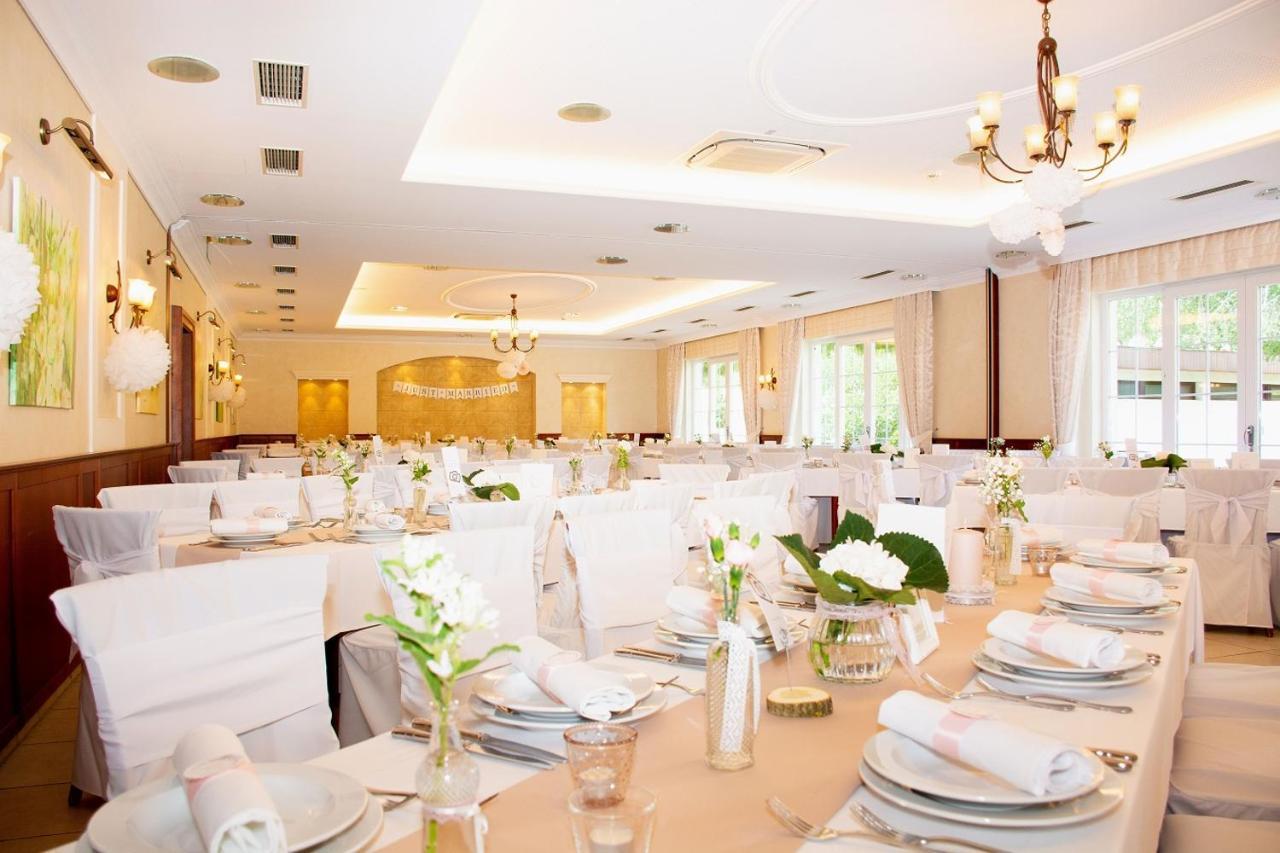 Birkenhof Gols - B & B - Wohlfuehl Hotel Mit Wochenend-Restaurant Bagian luar foto